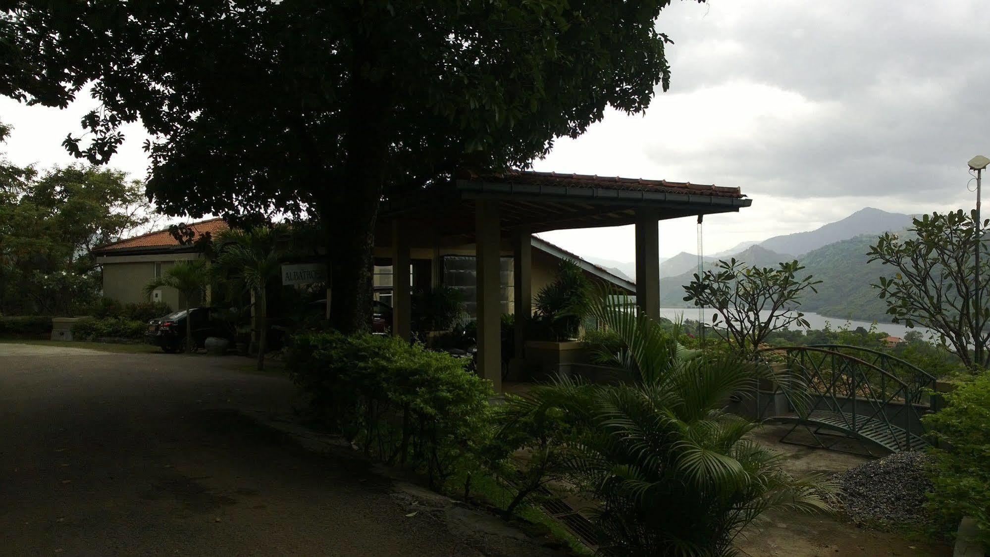 Albatross Boutique Villa Kandy Exterior foto